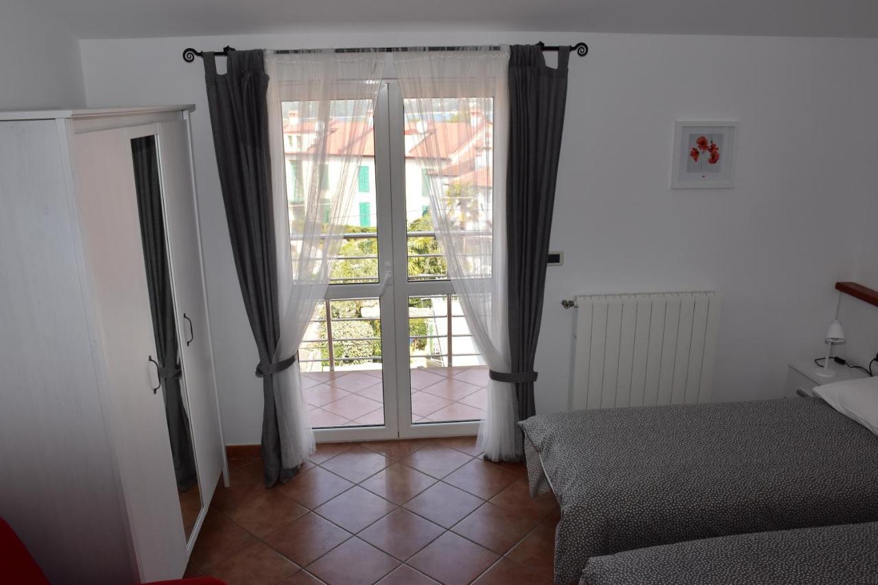 Rooms And Apartments Robert Rovinj Bagian luar foto