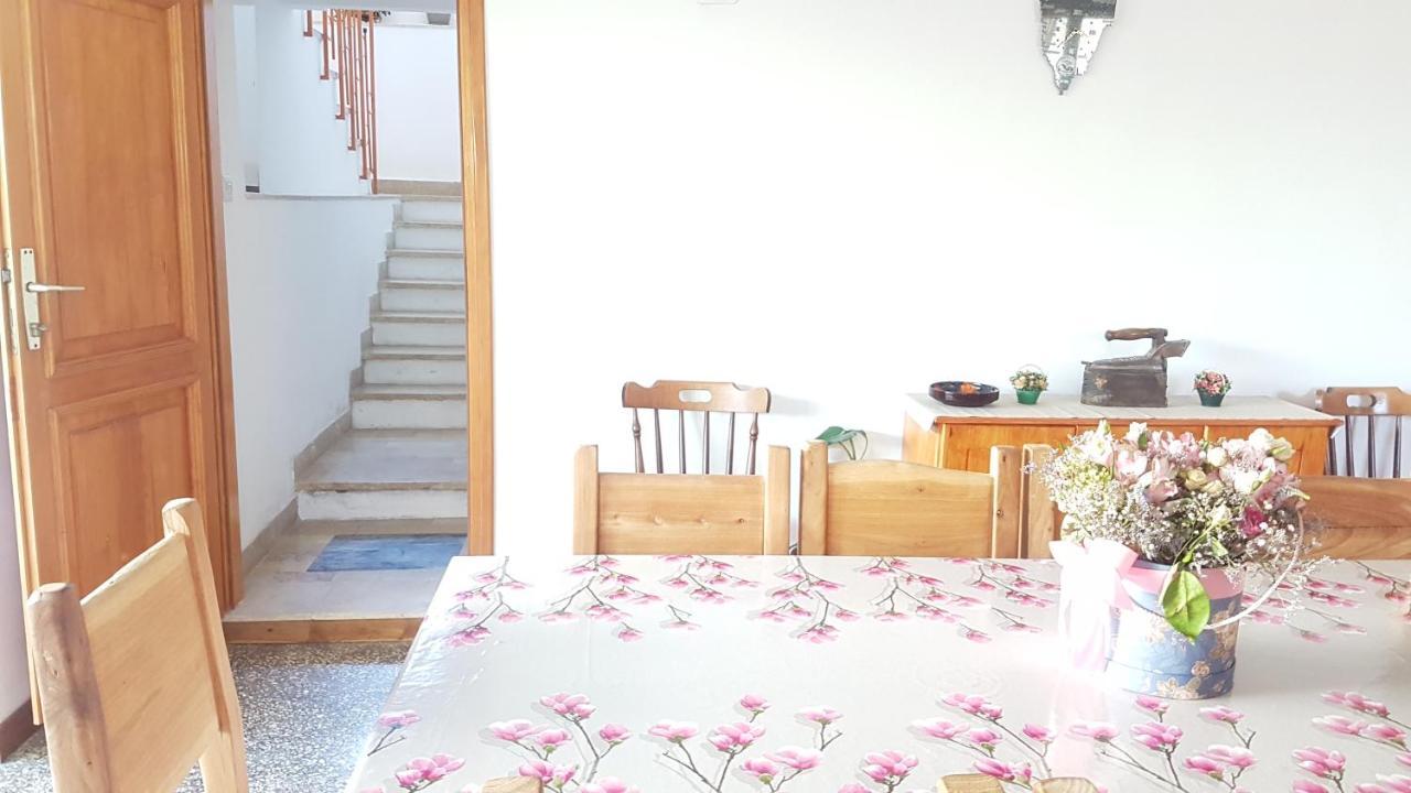 Rooms And Apartments Robert Rovinj Bagian luar foto